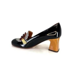 Anata Cuir Vernis Noir*Chie Mihara Hot