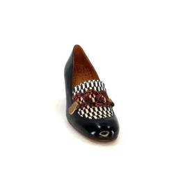 Anata Cuir Vernis Noir*Chie Mihara Hot