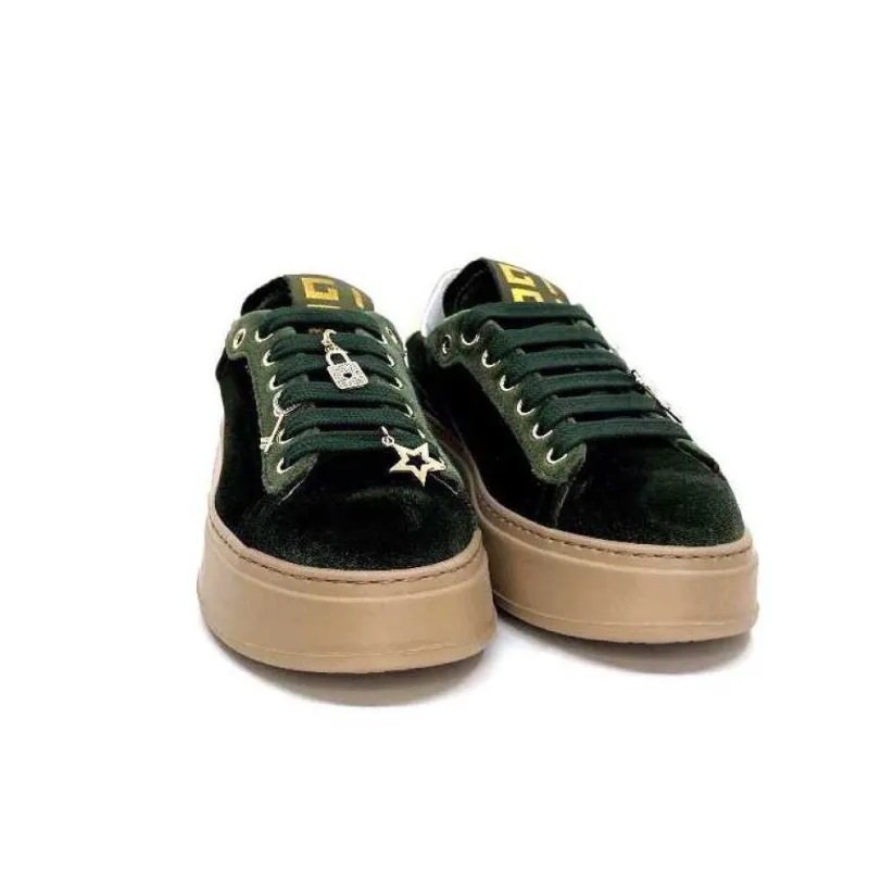 Pia 104A Velour Vert*GioPiu New