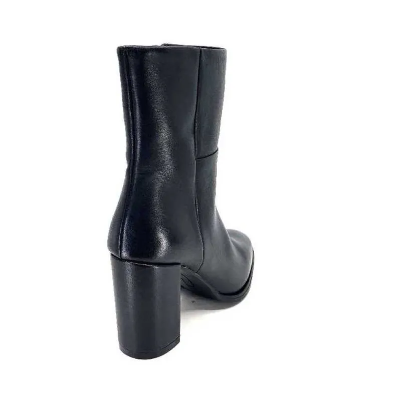 Ivoire 52324 Cuir Noir*Ivoire0104a New