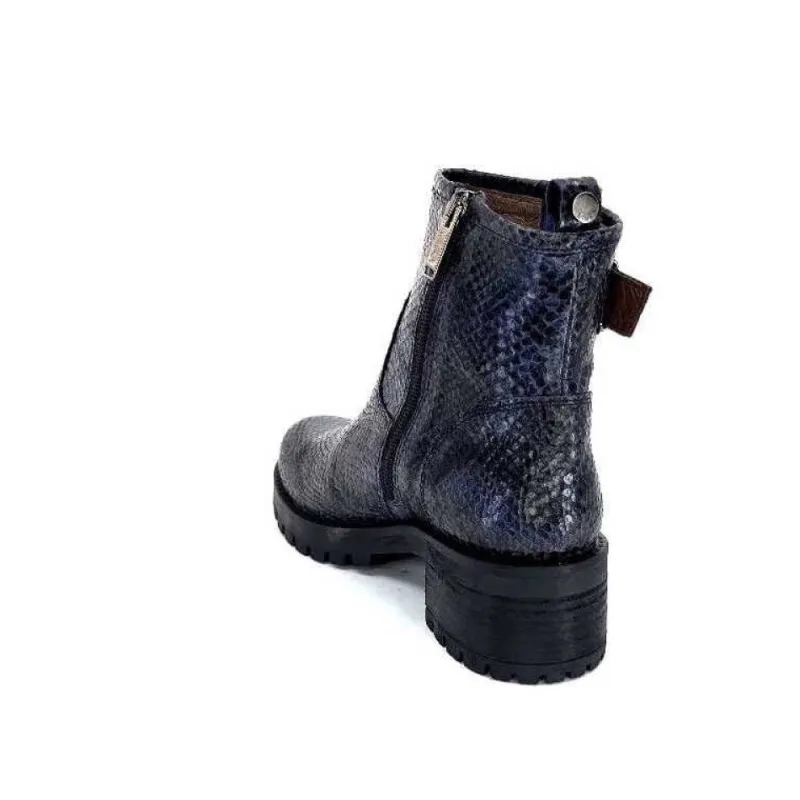 Fard Cuir Picara Marine*Minka New