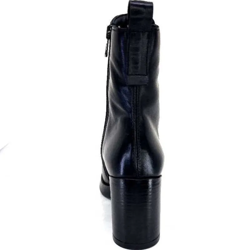 P96212 Cuir Noir*Mjus Clearance