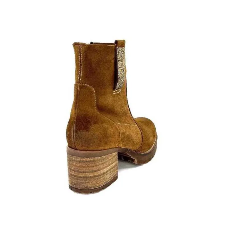 Hana Daim Olio*MKD Sale