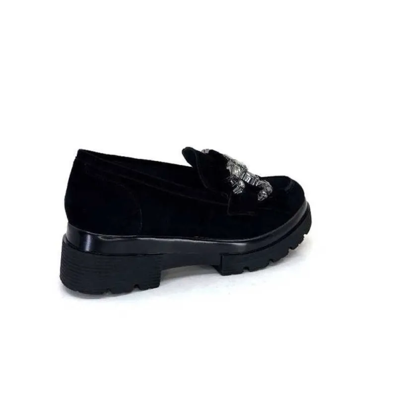 6768 Daim Noir*Myma Best