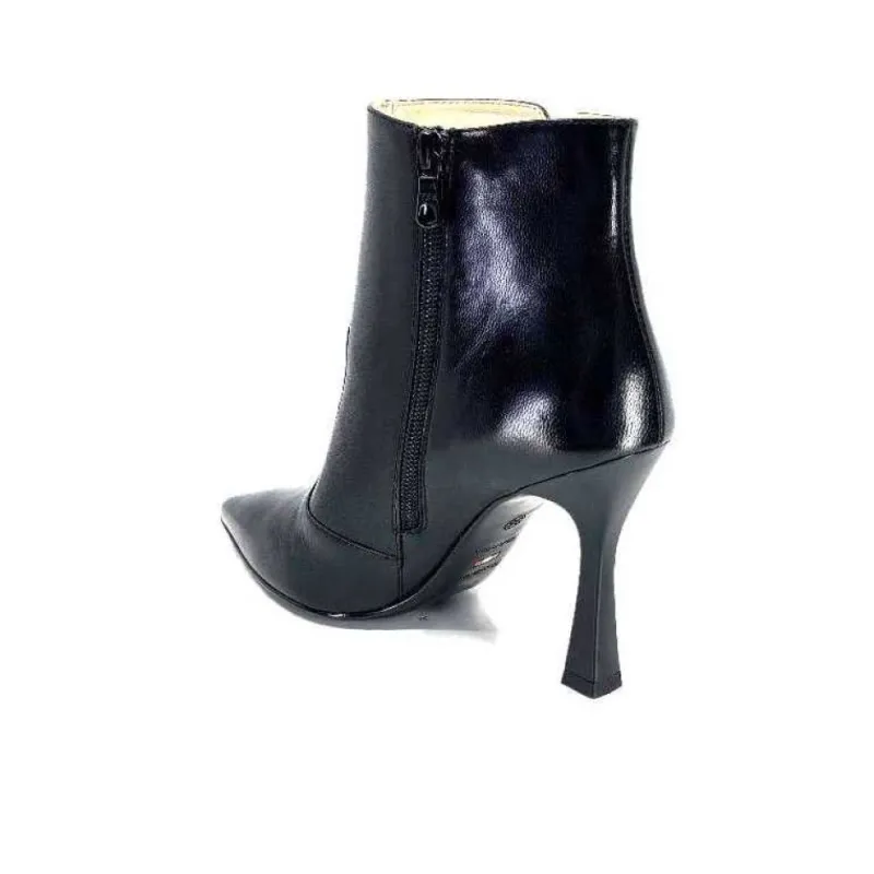 1308646 De 100 Cuir Noir*Nero Giardini Online