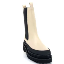 Carmen Cuir Ivory*Paloma Barcelo Hot